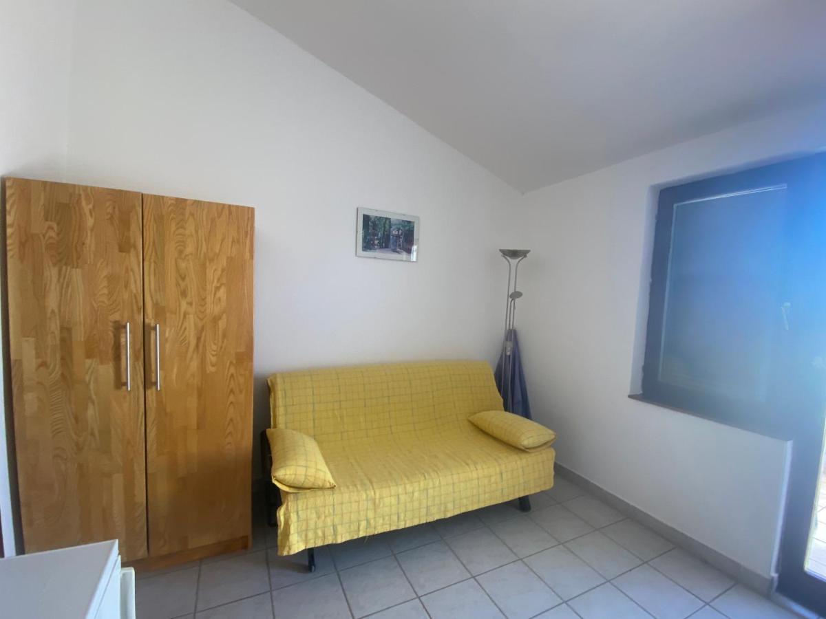 Apartmani Sunset Lopar Exterior photo